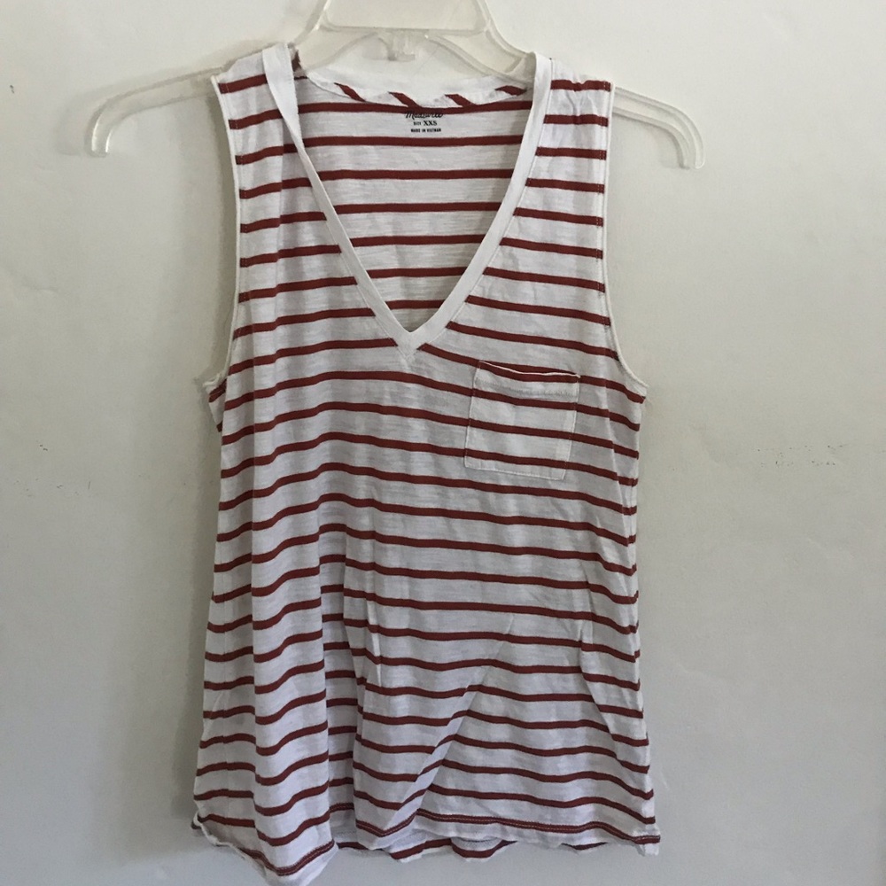 Whisper Cotton V-neck Pocket tank